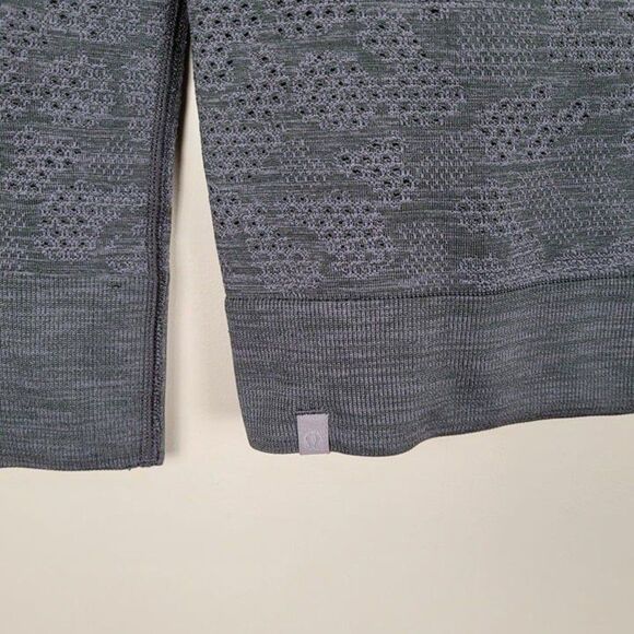 Lululemon Size 4 Swiftly Breathe Long Sleeve Shirt Vented Camo Green Gray - Picture 8 of 9